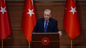Erdoğan'dan, saldırıya uğrayan CHP Genel Başkanı Özel'e geçmiş olsun telefonu
