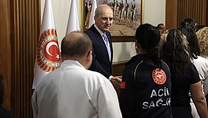 TBMM Başkanı Numan Kurtulmuş, Meclis personeliyle bayramlaştı