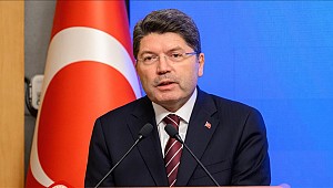 Bakan Tunç: Yeni adli yılımızın ülkemize, milletimize ve adalet camiamıza hayırlı olmasını temenni ediyorum