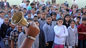 Yaklaşık 18 milyon öğrenci dersbaşı yaptı