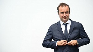 Macron, istifa eden Lecornu'yu yeniden başbakan olarak atadı