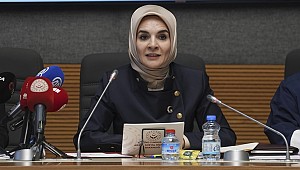 Göktaş: Sosyal ağ sağlayıcılarına 15 yaşından küçük çocuklara hizmet sunmama yükümlülüğü getirilmesini öneriyoruz