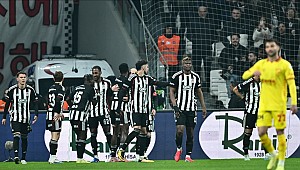 Siyah Beyazlılar 3 puanı 4 golle aldı