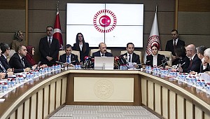 Doğum iznine yönelik düzenlemeleri de içeren kanun teklifi komisyonda kabul edildi