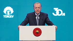 Erdoğan: Kendisini akışa bırakan değil, akışa yön veren bir gençlik yetiştireceğiz