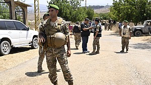 İsrail Güçlerinin Çekildiği Bölgede Sınırlı Geçiş: Batı Zavtar Sakinleri Evlerini Ziyaret Ediyor