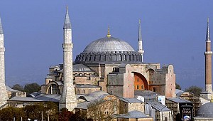 Tarihi Mabede Dev İlgi: 6 Yılda 30 Milyon Kişi Ziyaret Etti