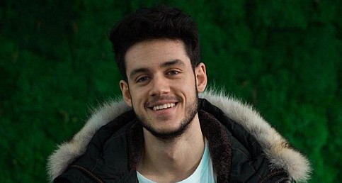 ÜNLÜ YOUTUBER TİKTOKÇULARI KORKU EVİNDE KORKUTTU